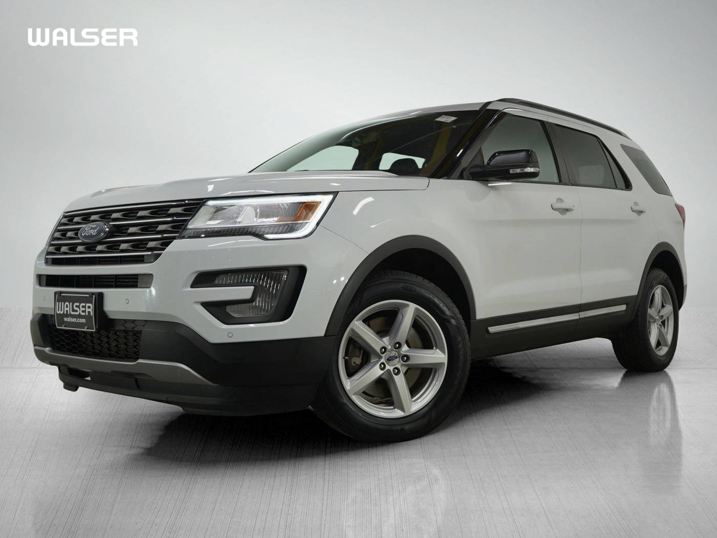 2017 Ford Explorer XLT — SUV — 92,500 mi — Burnsville, MN