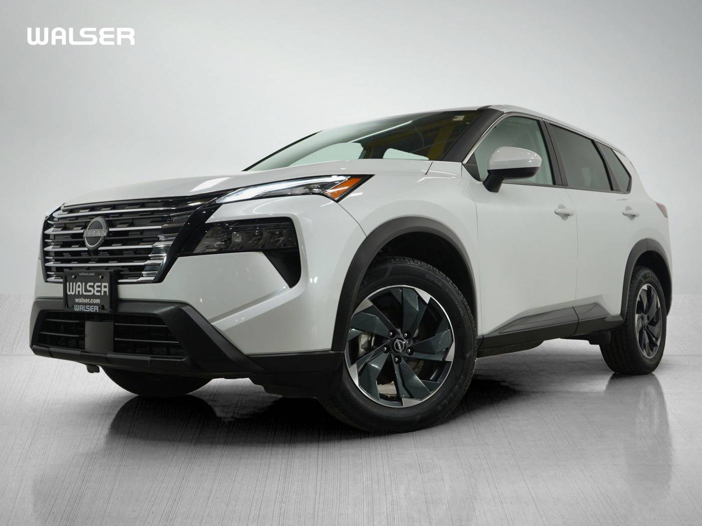 2024 Nissan Rogue SV — SUV — 18,745 mi — Burnsville, MN