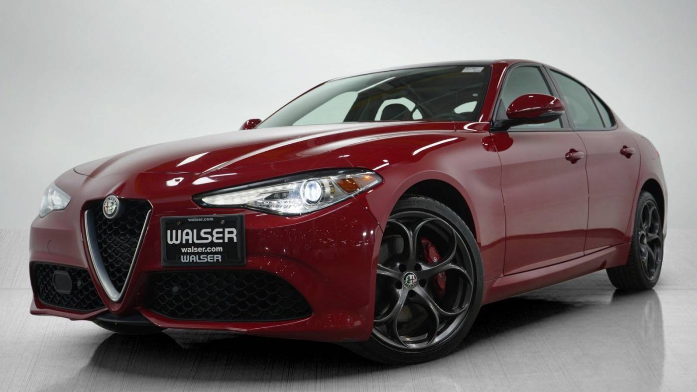 2018 Alfa Romeo Giulia Ti Sport — Sedan — 38,776 mi — Burnsville, MN