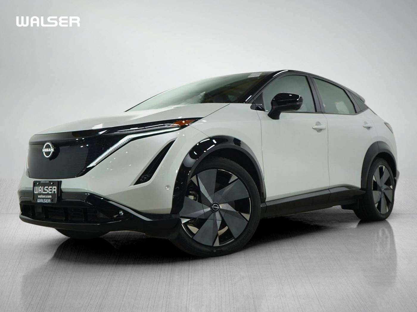 2023 Nissan Ariya Platinum+ — SUV — 10,343 mi — Burnsville, MN
