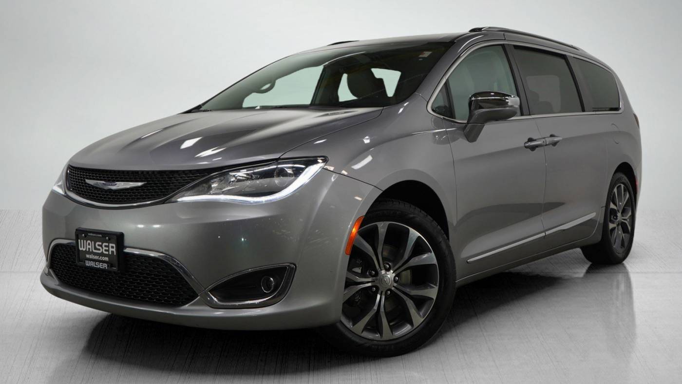 2017 Chrysler Pacifica Limited — Minivan — 118,227 mi — Burnsville, MN