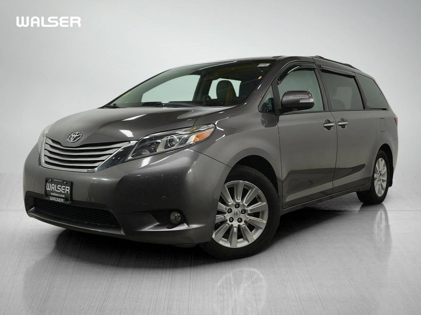 2015 Toyota Sienna Limited Premium — Minivan — 139,201 mi — Burnsville, MN