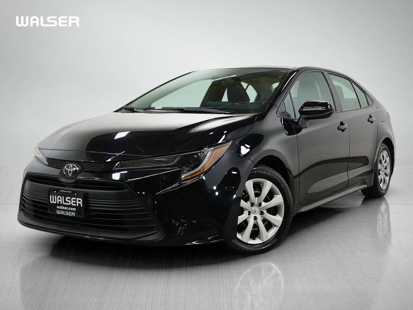 2024 Toyota Corolla LE — Sedan — 33,200 mi — Burnsville, MN