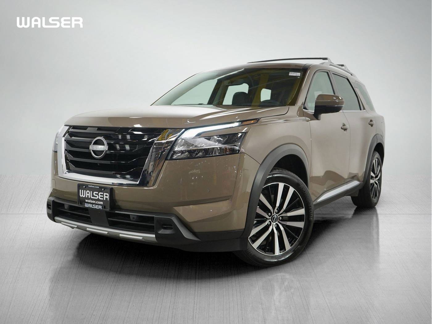 2023 Nissan Pathfinder Platinum — SUV — 25,910 mi — Burnsville, MN