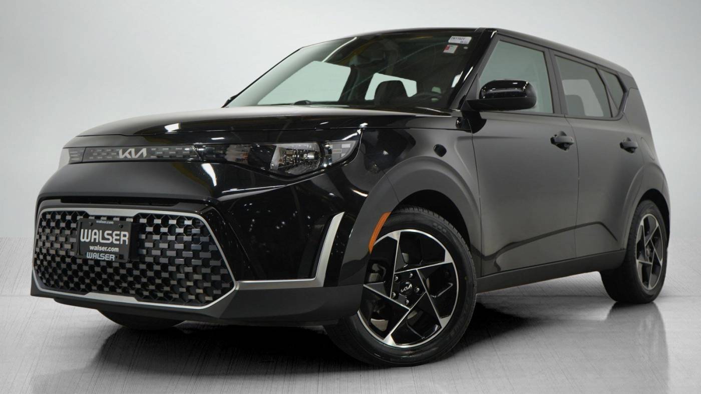 2023 Kia Soul EX — Hatchback — 37,149 mi — Burnsville, MN