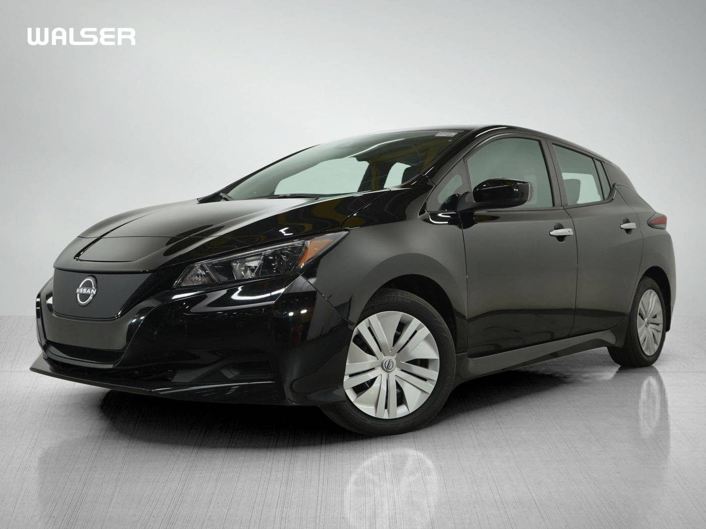 2023 Nissan LEAF S — Hatchback — 21,296 mi — Burnsville, MN