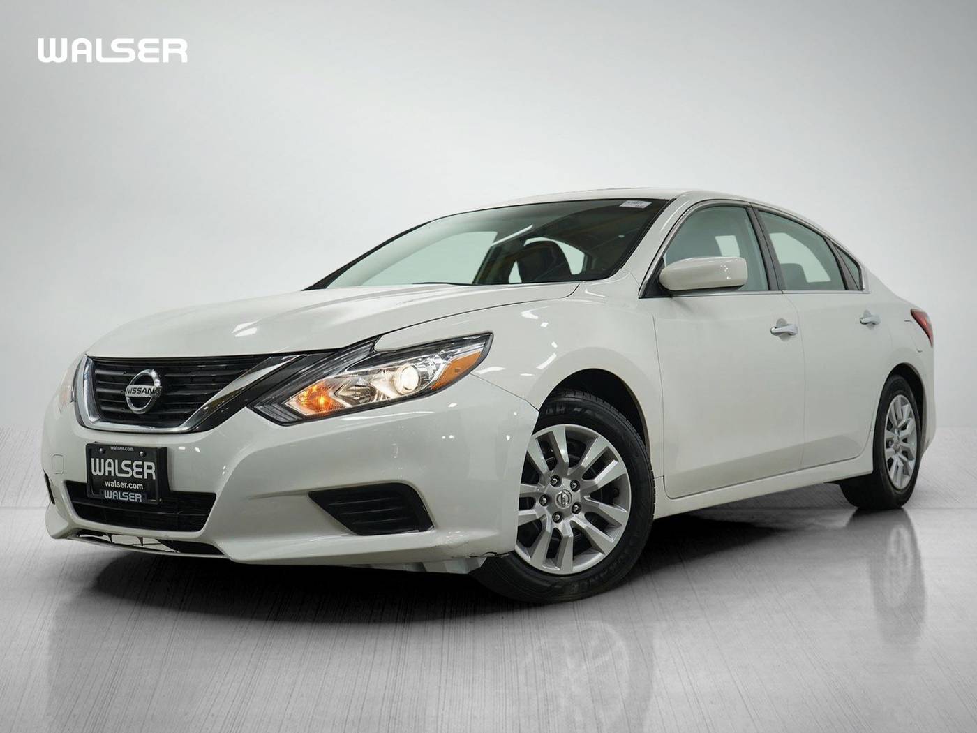 2016 Nissan Altima 2.5 S — Sedan — 141,341 mi — Burnsville, MN