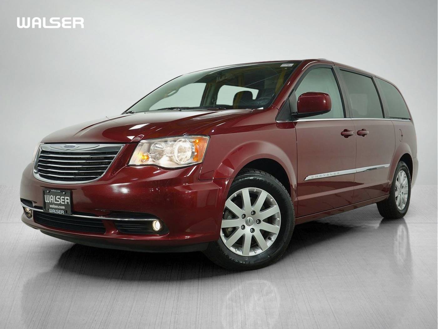2016 Chrysler Town & Country Touring — Minivan — 108,244 mi — Burnsville, MN