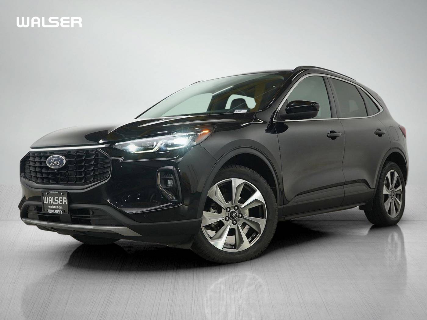 2023 Ford Escape Platinum — SUV — 33,739 mi — Burnsville, MN