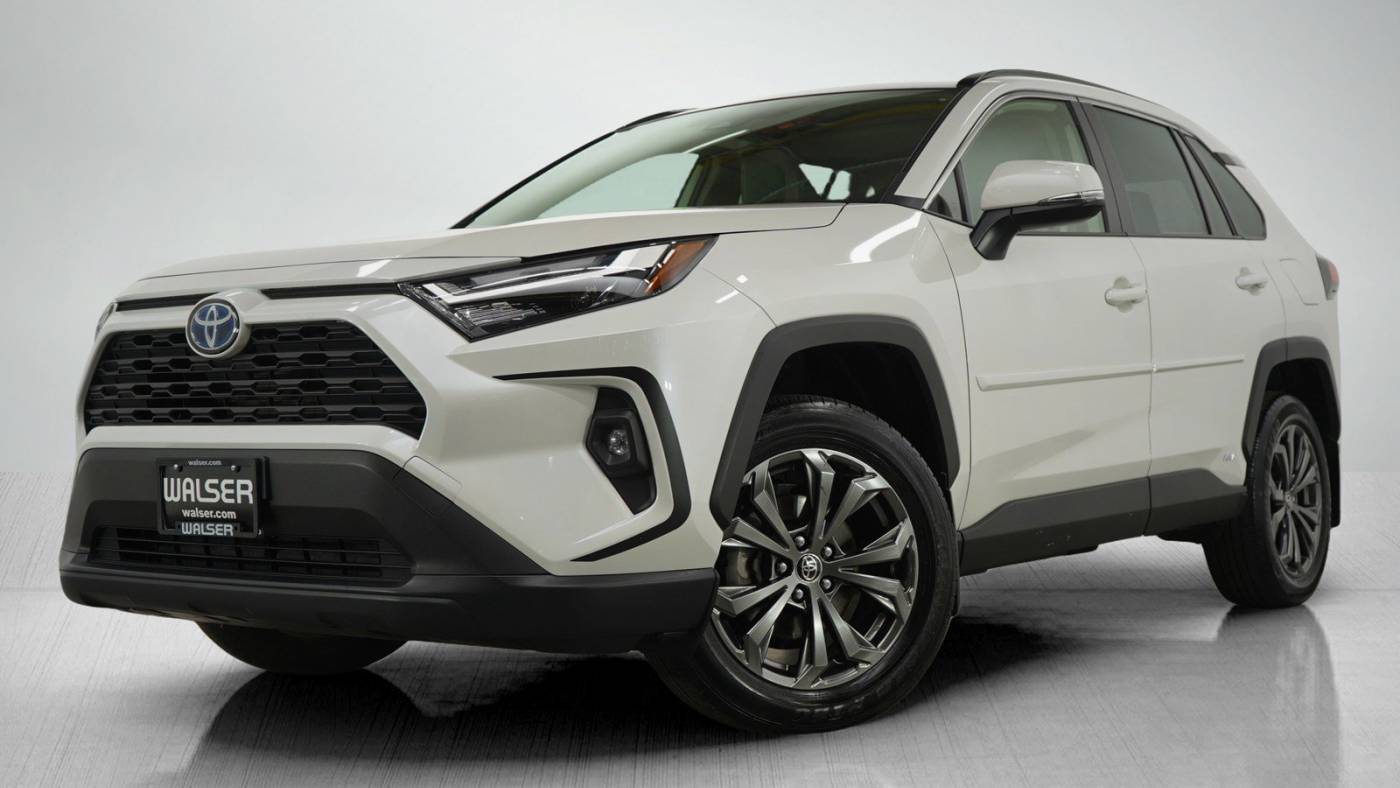 2022 Toyota RAV4 Hybrid XLE Premium — SUV — 30,759 mi — Burnsville, MN