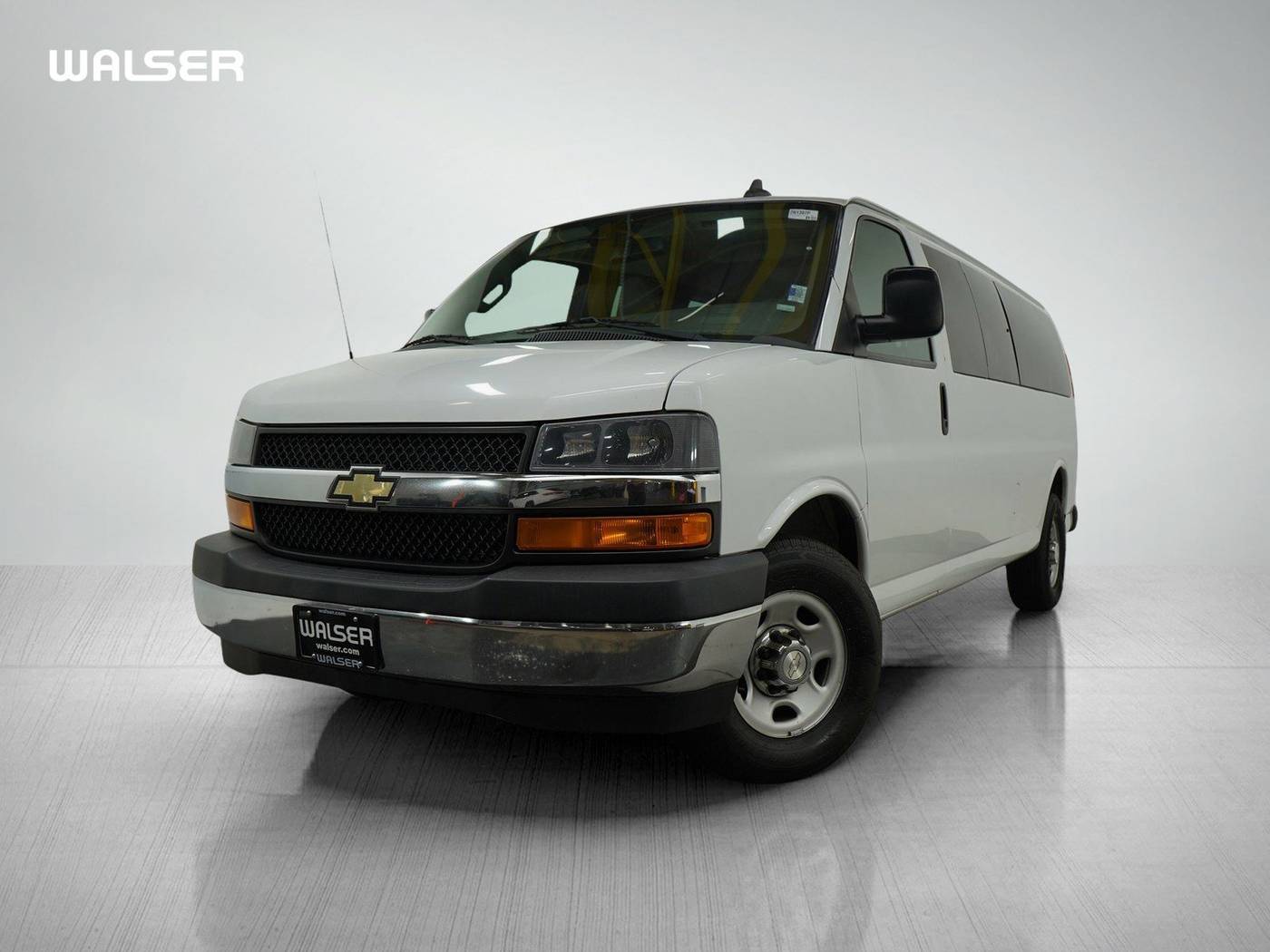 2019 Chevrolet Express Passenger LT — Passenger Van — 100,984 mi — Burnsville, MN