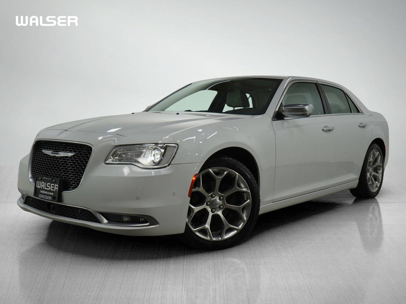2016 Chrysler 300 C Platinum — Sedan — 88,684 mi — Burnsville, MN