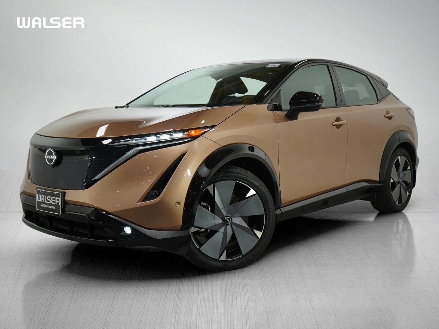 2023 Nissan Ariya Platinum+ — SUV — 21,539 mi — Burnsville, MN