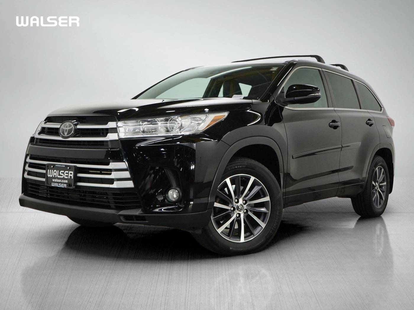 2017 Toyota Highlander XLE — SUV — 153,722 mi — Wayzata, MN