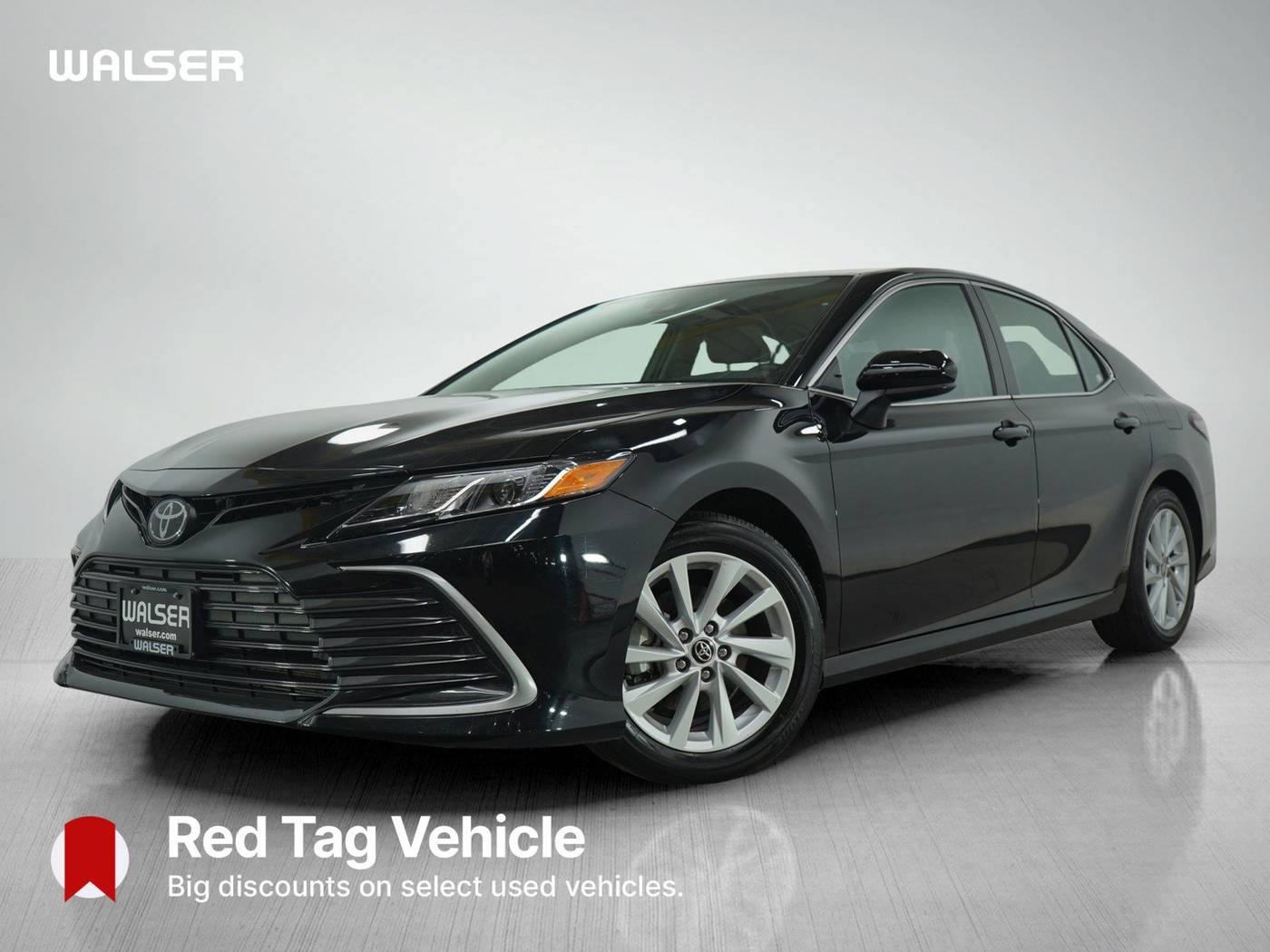 2024 Toyota Camry LE — Sedan — 29,171 mi — Wayzata, MN
