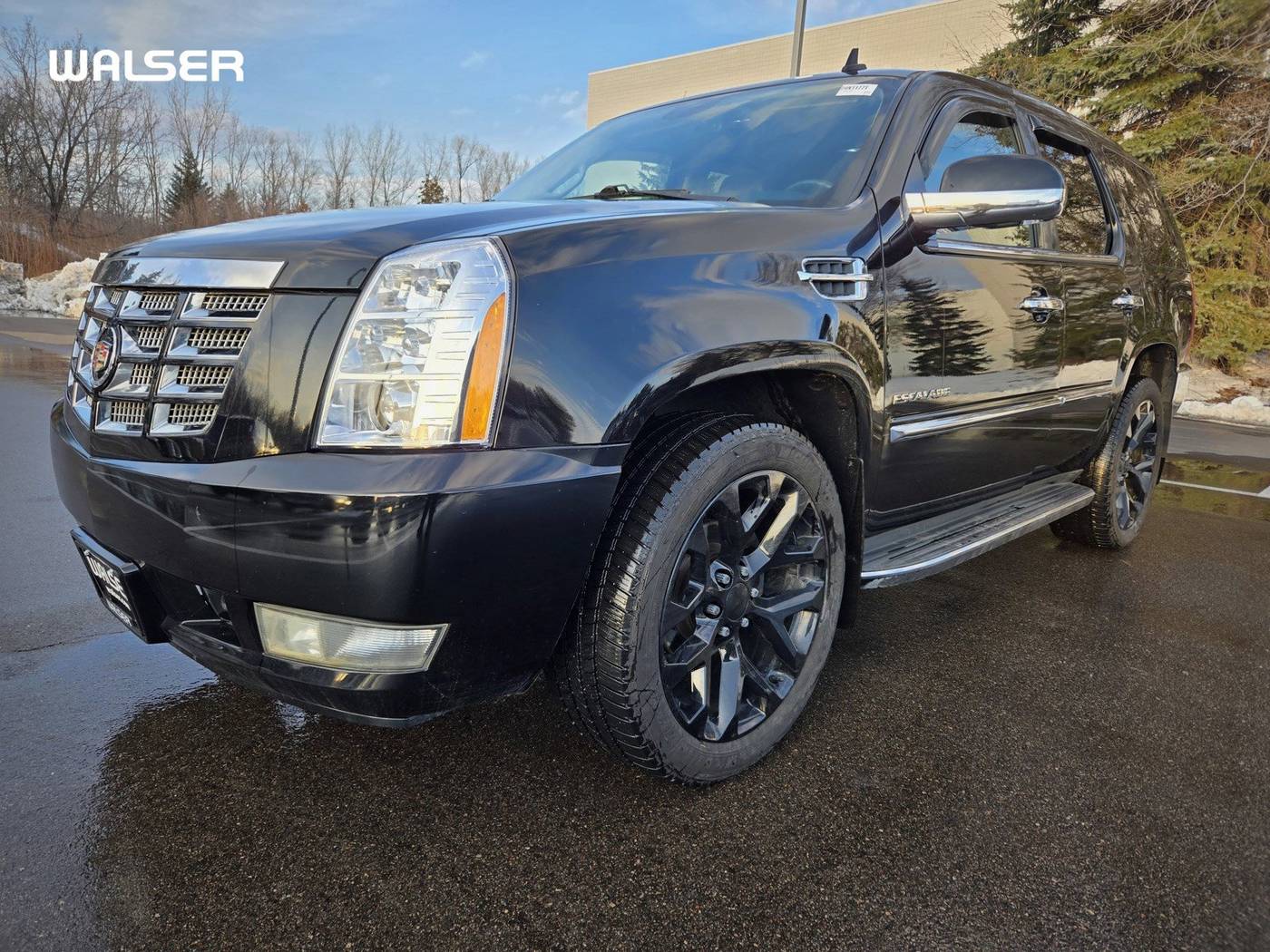 2011 Cadillac Escalade Standard — SUV — 132,732 mi — Wayzata, MN