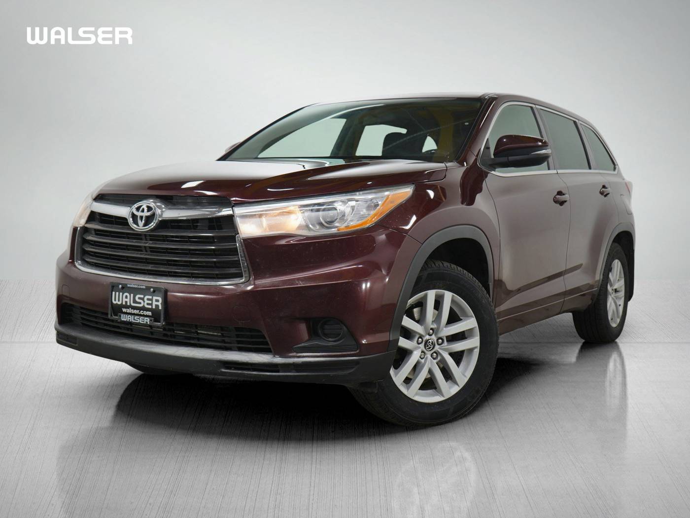 2016 Toyota Highlander LE V6 — SUV — 109,612 mi — Wayzata, MN
