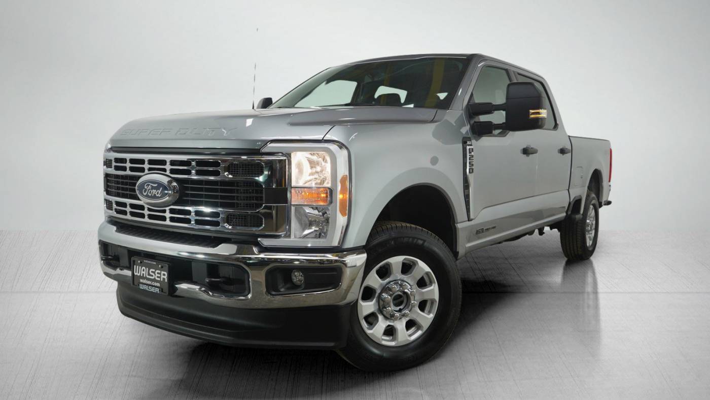 2023 Ford Super Duty F-250 XLT — Pickup Truck — 39,913 mi — Wayzata, MN