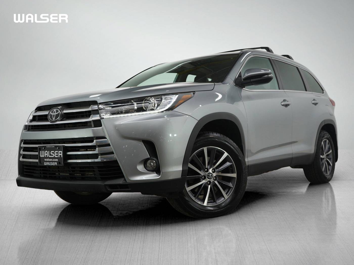 2019 Toyota Highlander SE V6 — SUV — 67,651 mi — Wayzata, MN