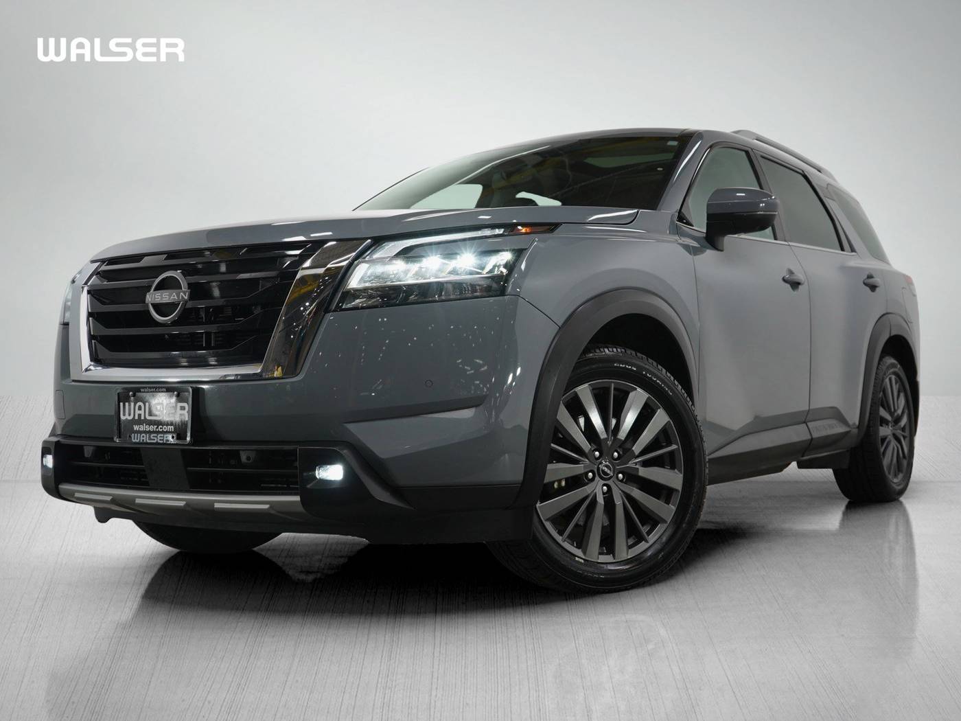 2022 Nissan Pathfinder SL — SUV — 28,584 mi — Wayzata, MN