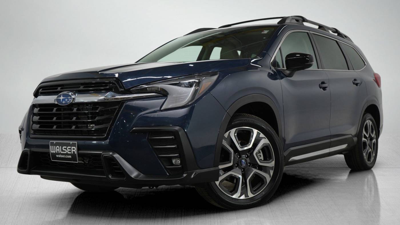 2024 Subaru Ascent Limited — SUV — 19,936 mi — Wayzata, MN