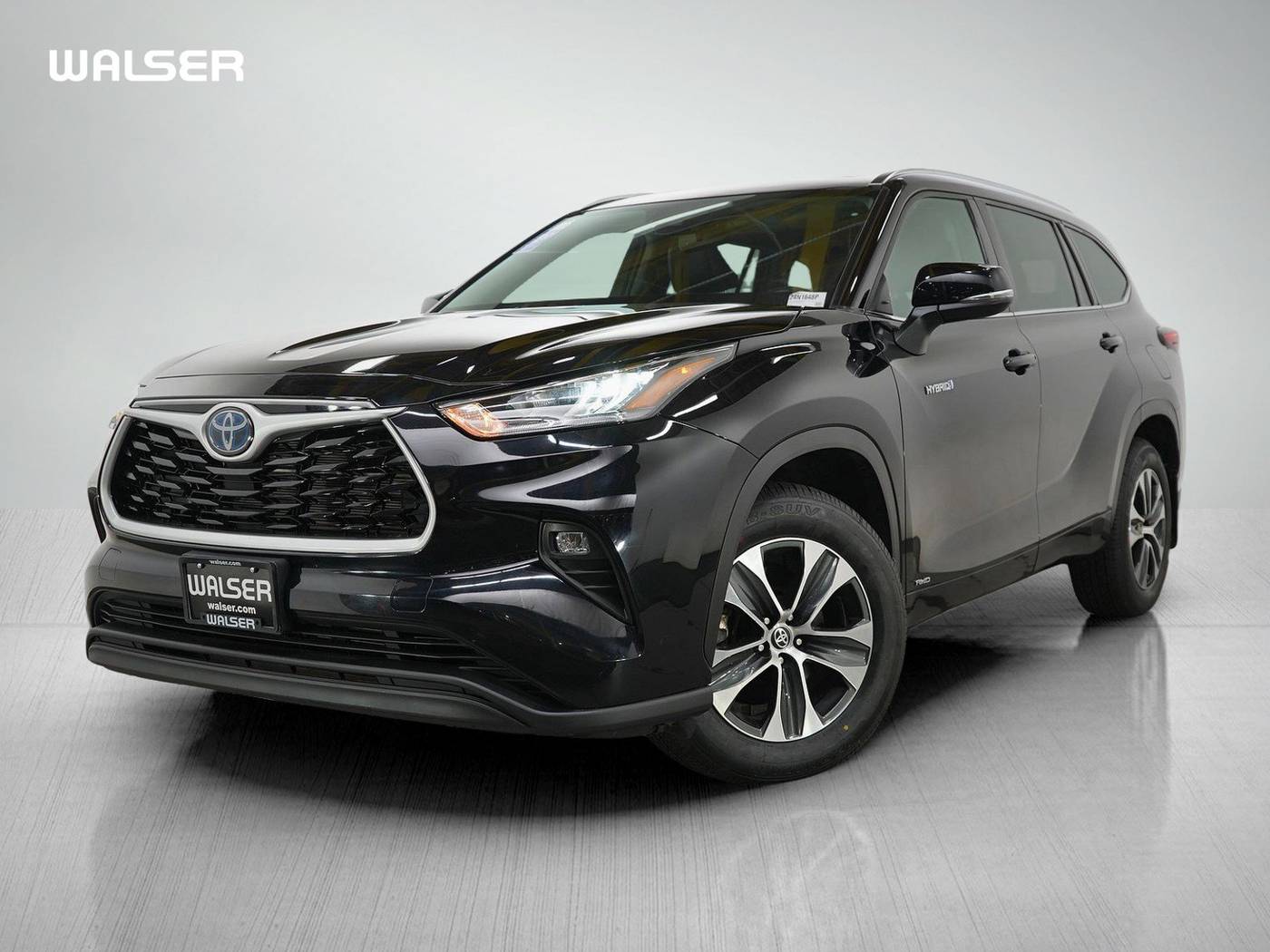 2021 Toyota Highlander Hybrid XLE — SUV — 58,668 mi — Wayzata, MN