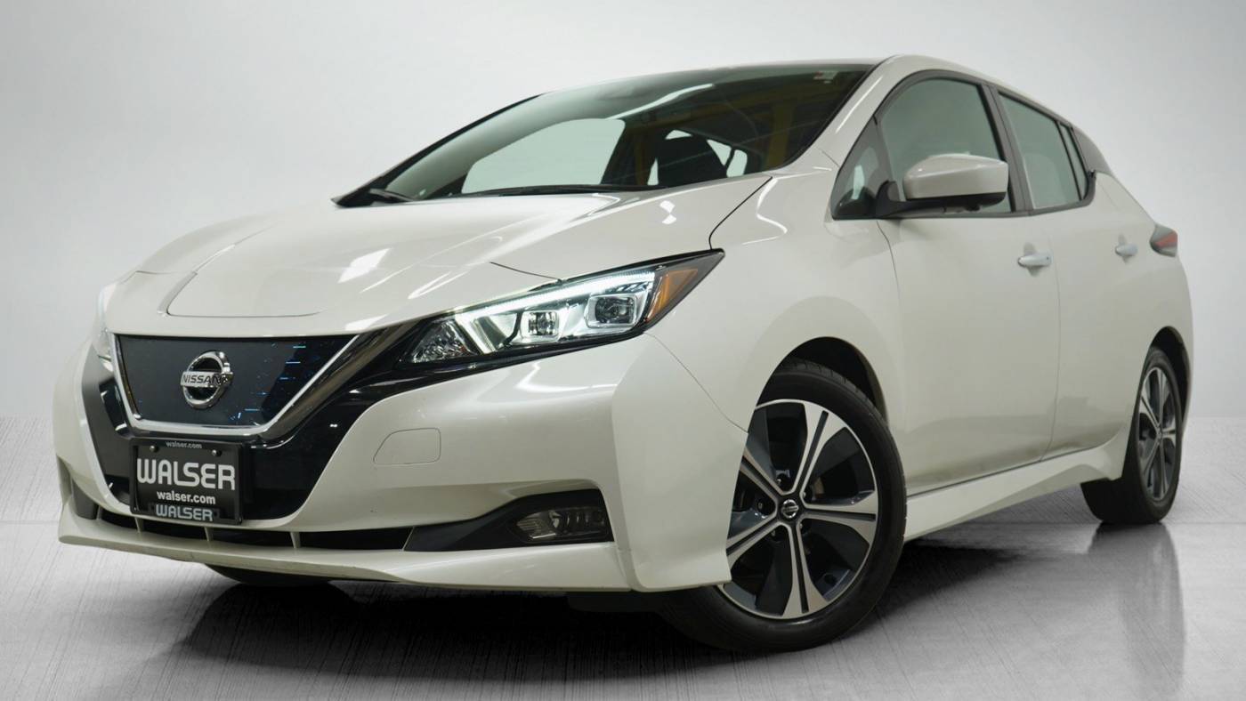 2020 Nissan LEAF SV — Hatchback — 25,488 mi — Wayzata, MN