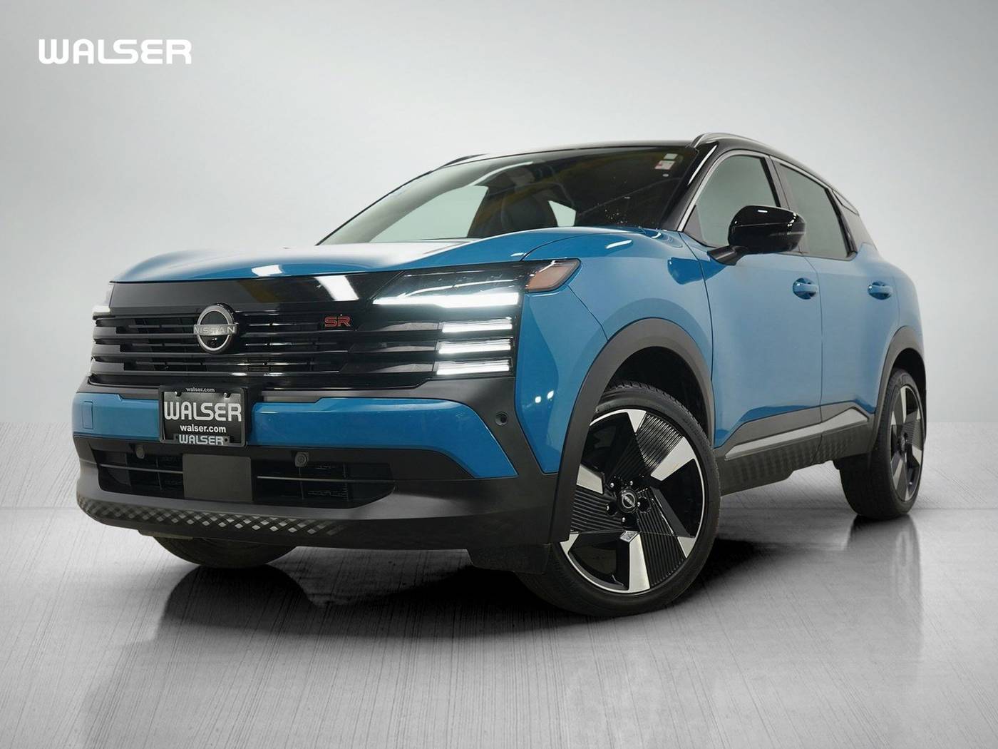 2025 Nissan Kicks SR — SUV — 13,907 mi — Wayzata, MN