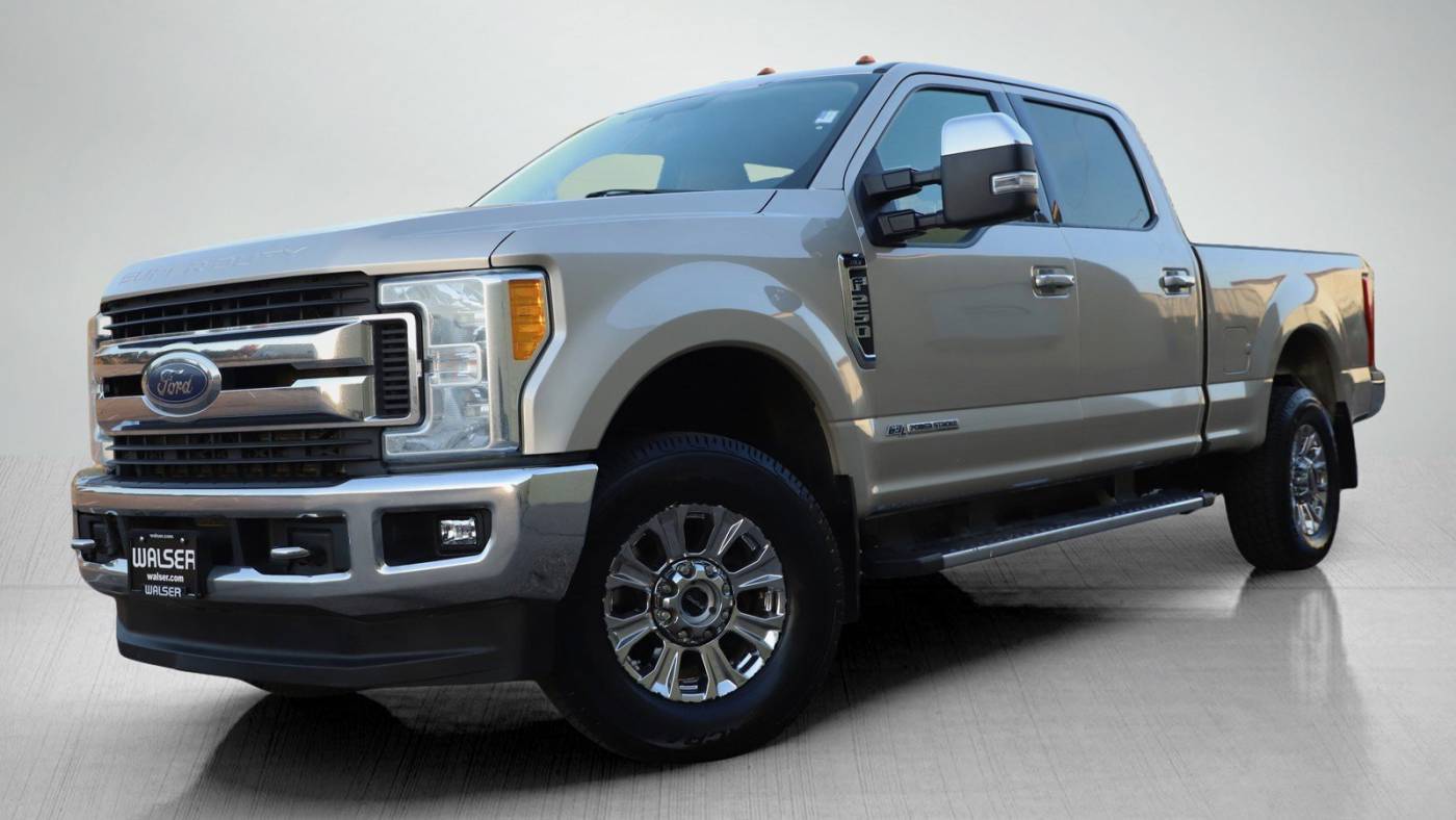 2017 Ford Super Duty F-250 XLT — Pickup Truck — 100,200 mi — Wayzata, MN