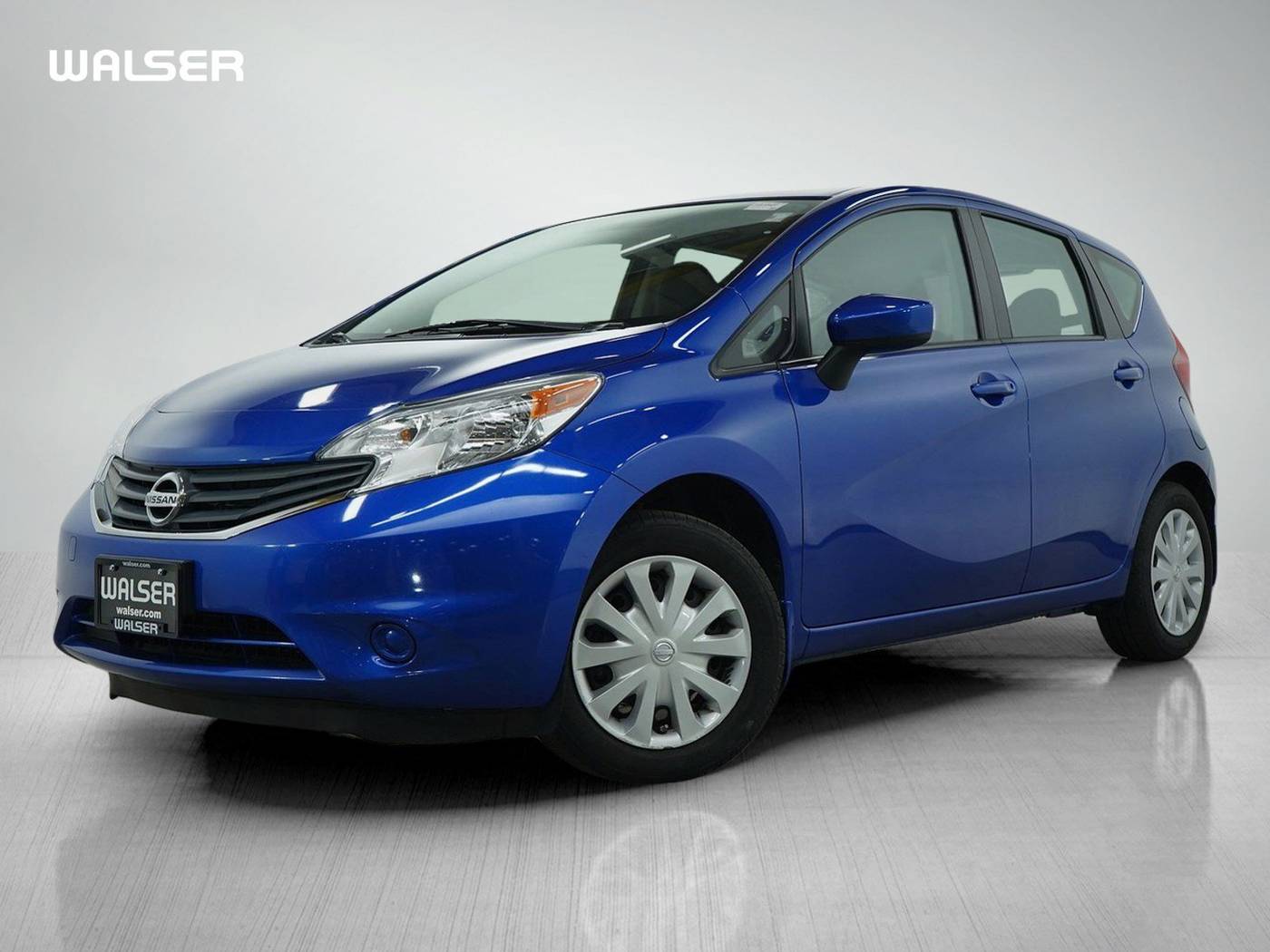 2015 Nissan Versa 1.6 SV — Hatchback — 115,634 mi — Wayzata, MN
