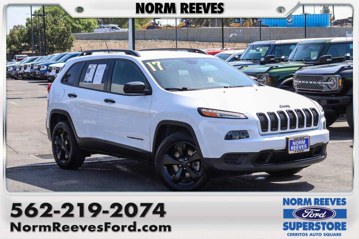 2017 Jeep Cherokee Altitude — SUV — 117,261 mi — Cerritos, CA