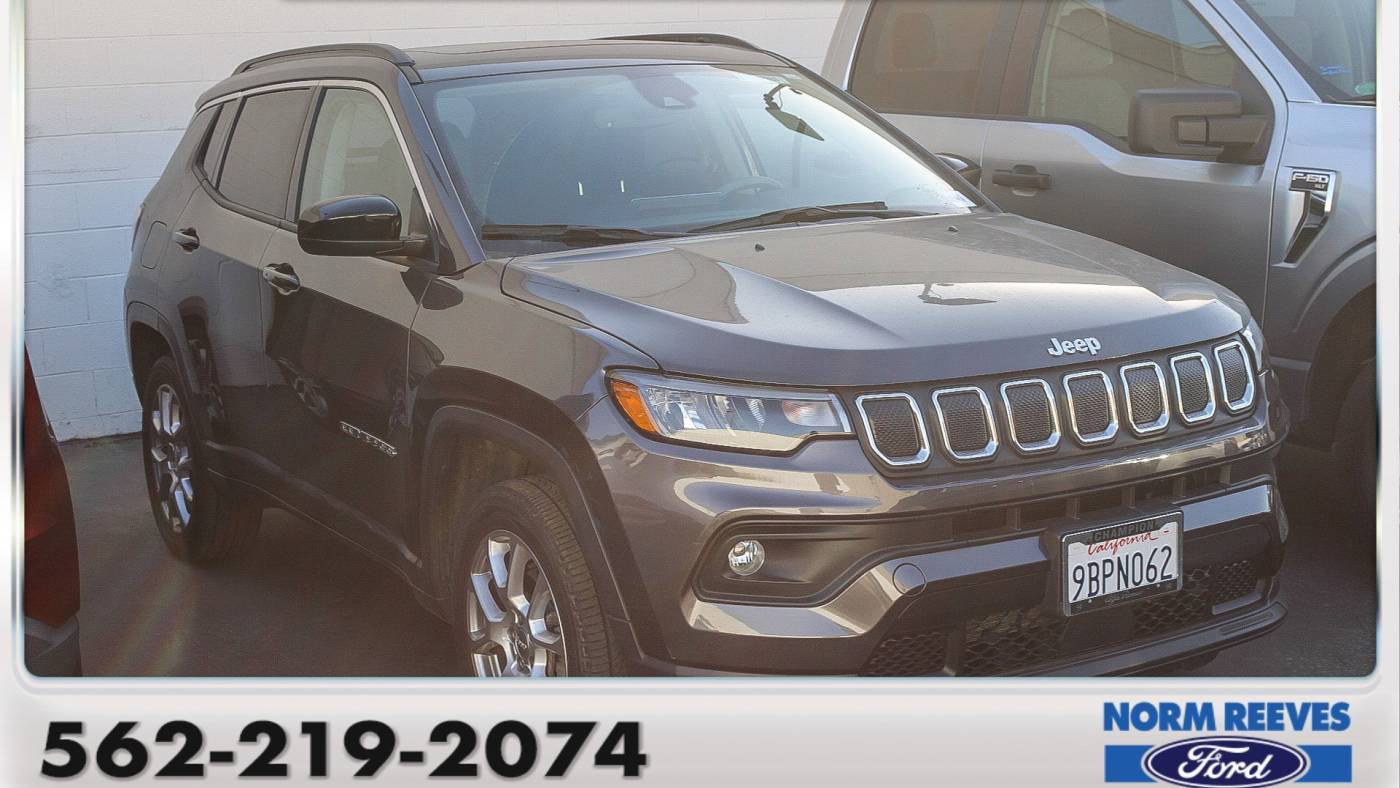 2022 Jeep Compass Latitude Lux — SUV — 10,586 mi — Cerritos, CA