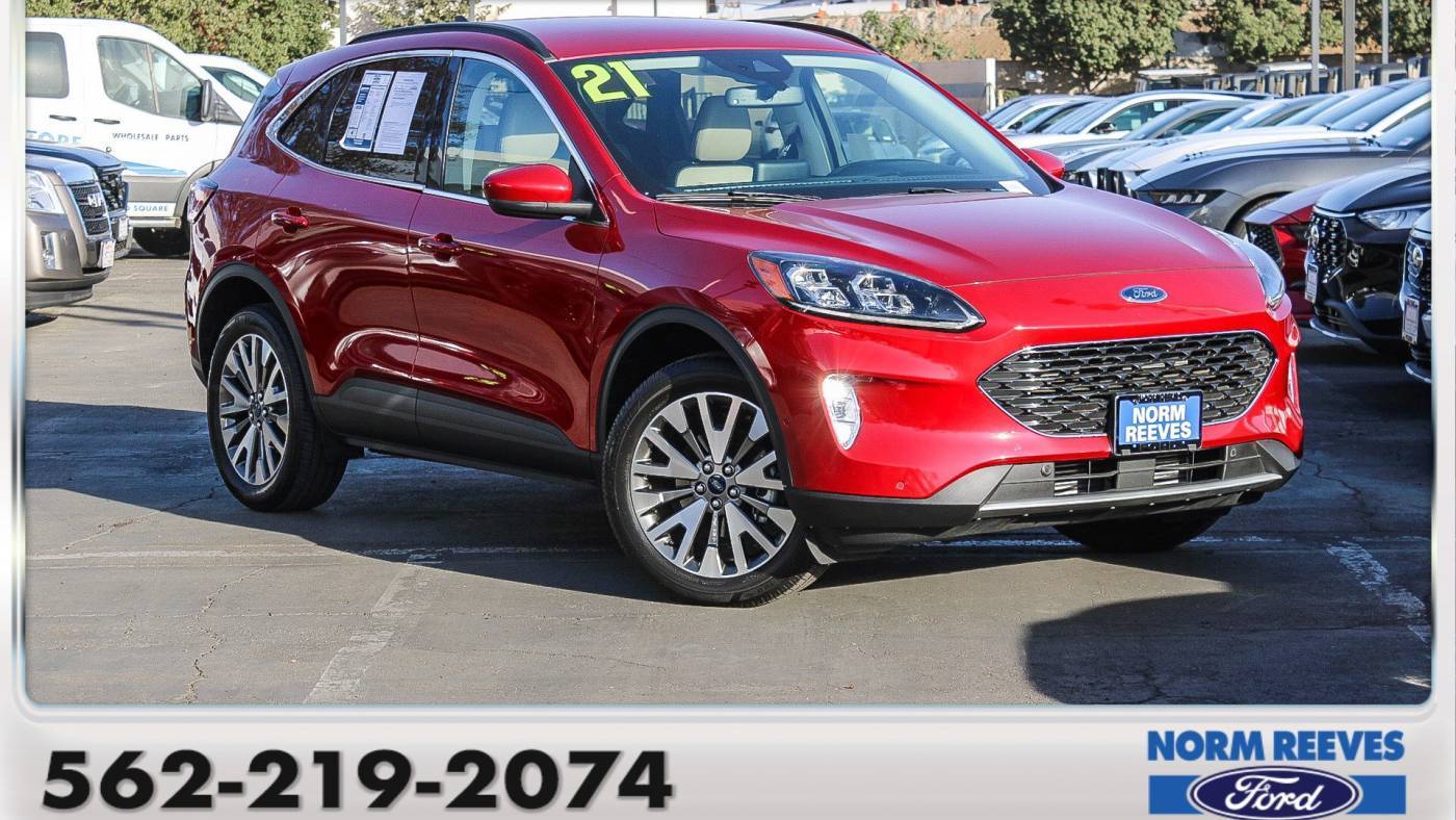 2021 Ford Escape Titanium — SUV — 22,271 mi — Cerritos, CA