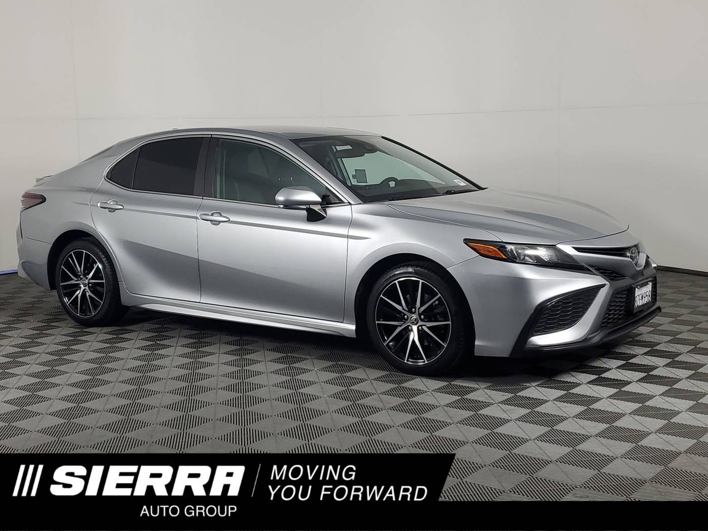 2022 Toyota Camry SE — Sedan — 52,191 mi — Monrovia, CA