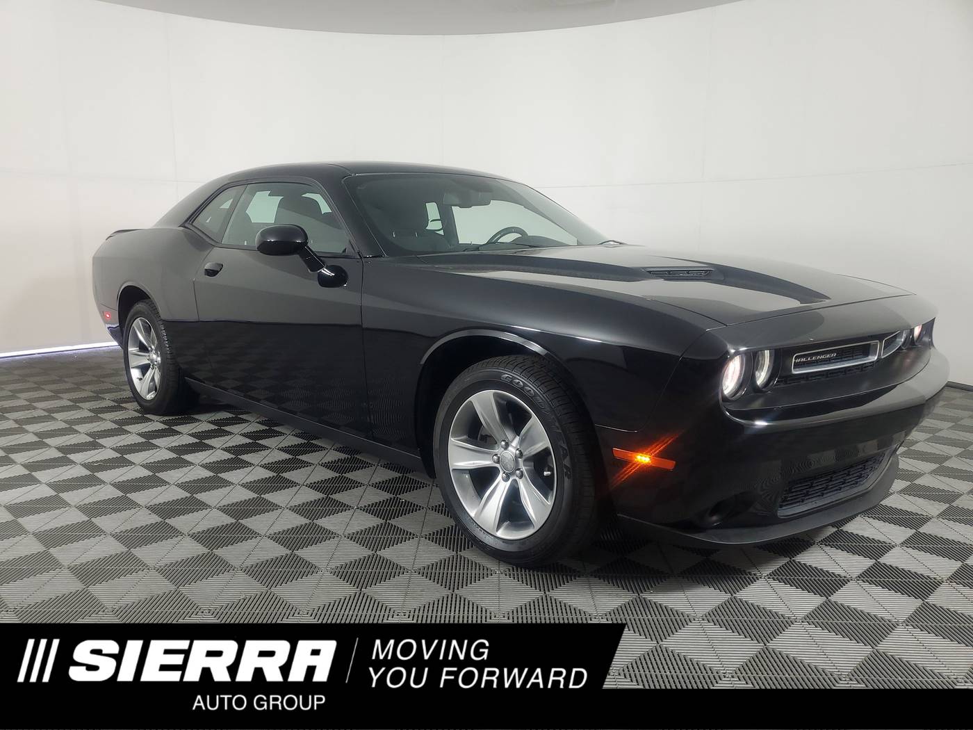 2018 Dodge Challenger SXT — Coupe — 83,534 mi — Monrovia, CA