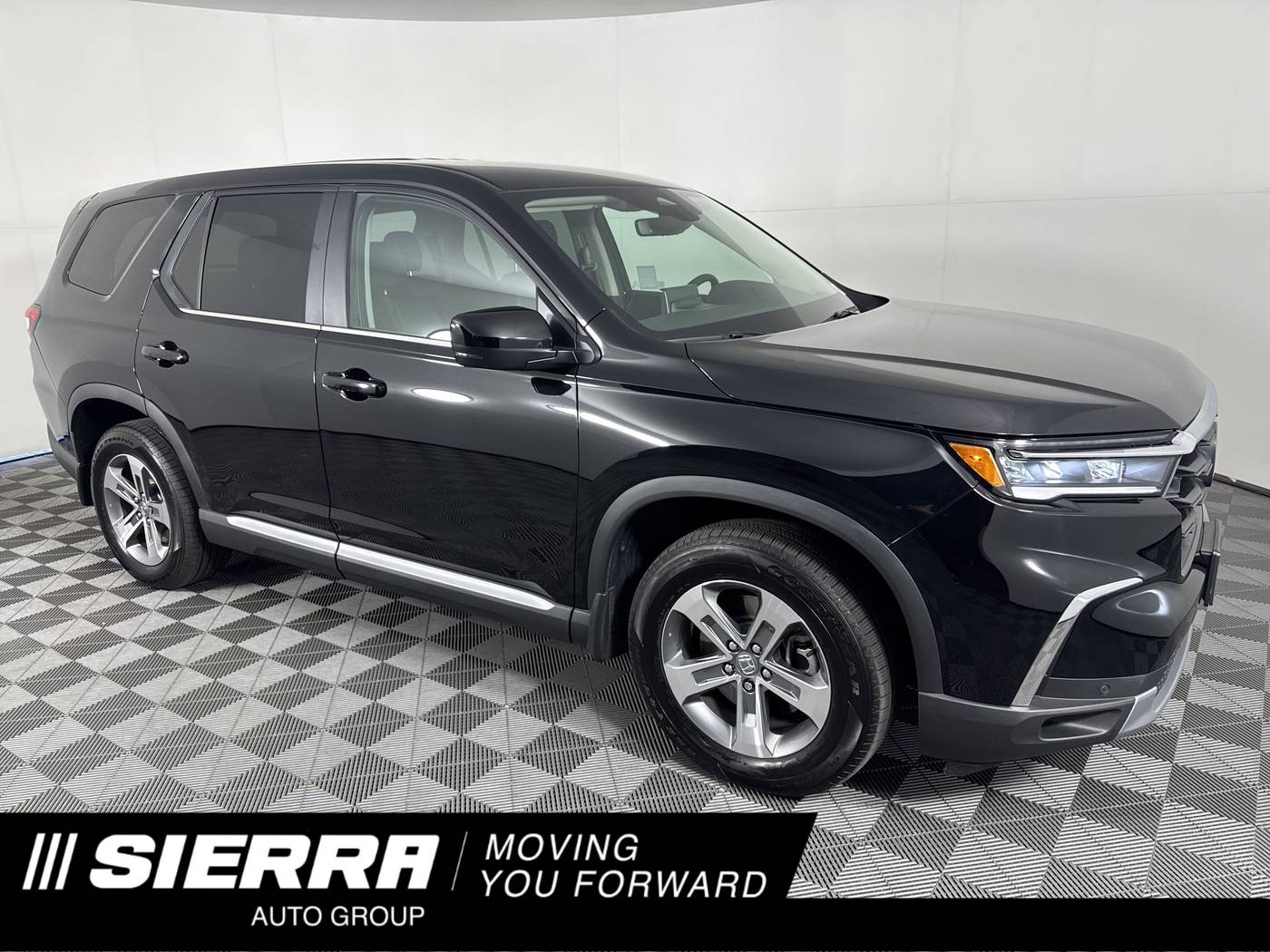 2023 Honda Pilot EX-L 8 Passenger — SUV — 17,261 mi — Monrovia, CA
