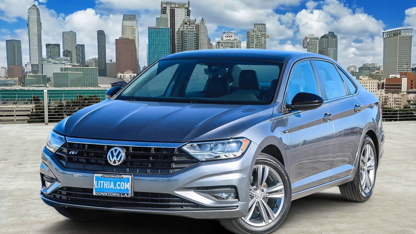 2021 Volkswagen Jetta R-Line — Sedan — 14,290 mi — Los Angeles, CA