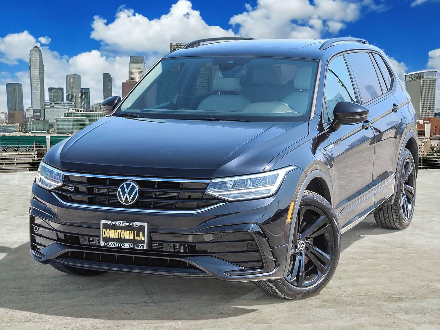 2024 Volkswagen Tiguan SE R-Line Black — SUV — 5,491 mi — Los Angeles, CA