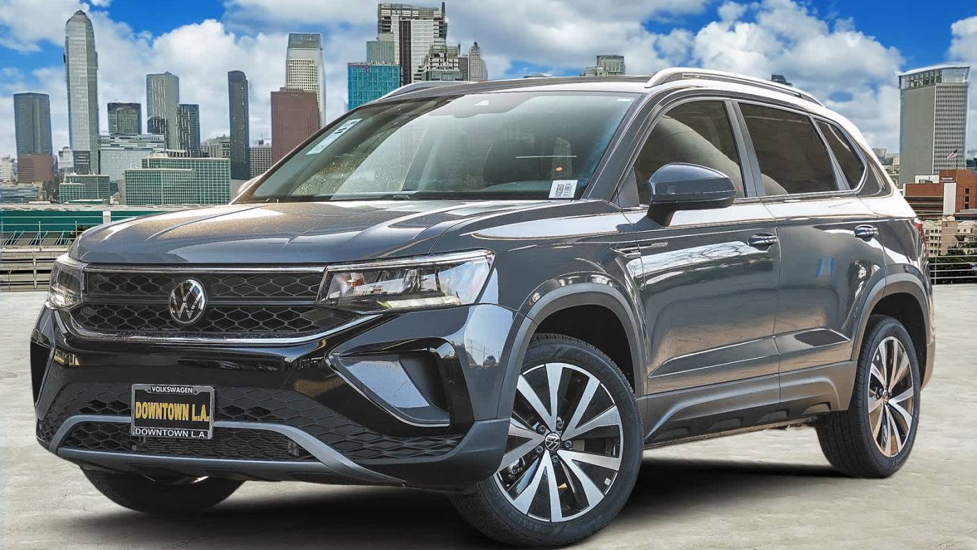 2024 Volkswagen Taos SE — SUV — 9,962 mi — Los Angeles, CA