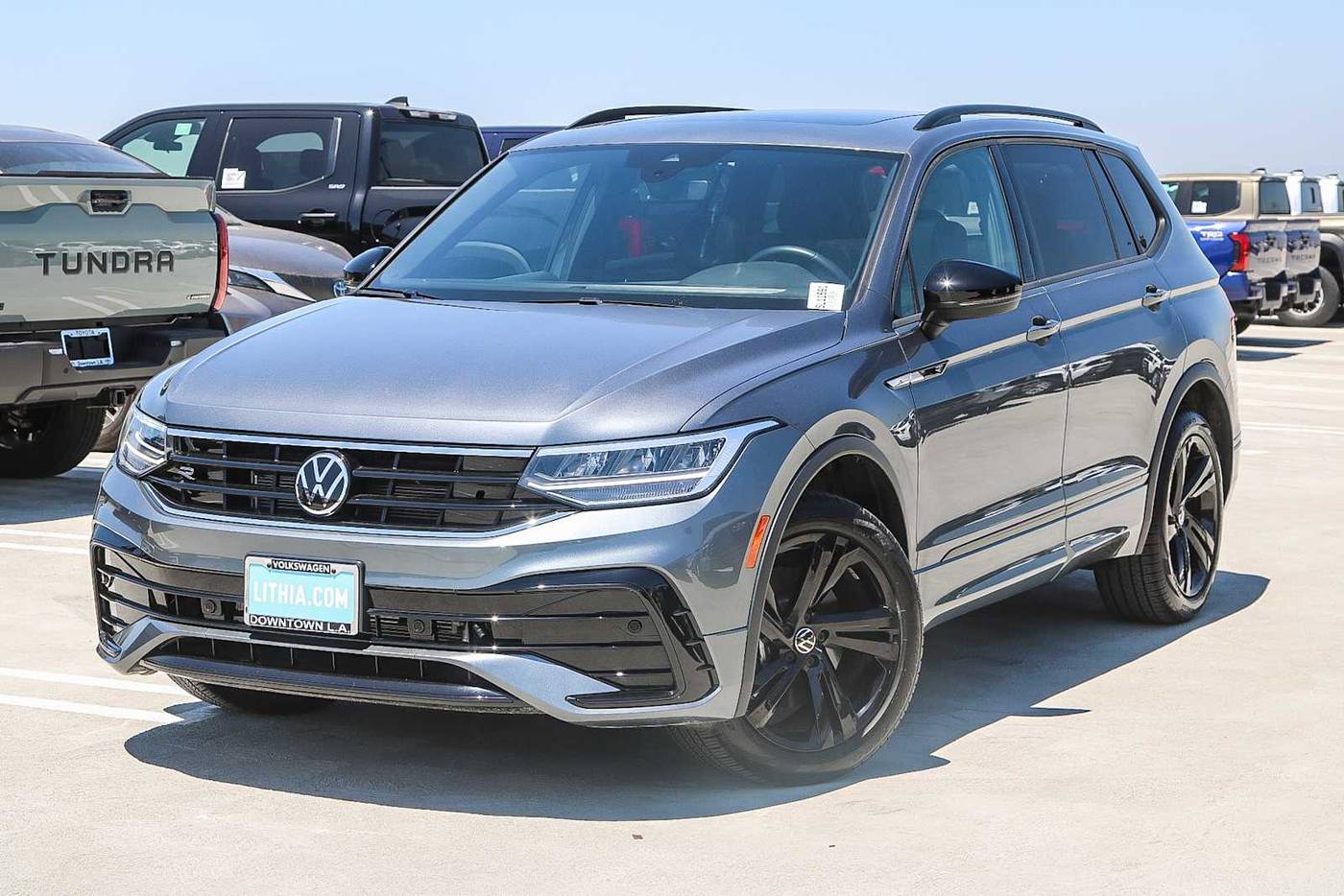 2024 Volkswagen Tiguan SE R-Line Black — SUV — 6,639 mi — Los Angeles, CA