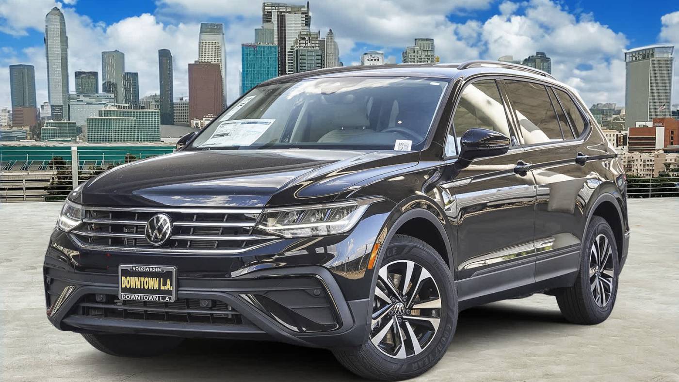 2024 Volkswagen Tiguan S — SUV — 3,298 mi — Los Angeles, CA
