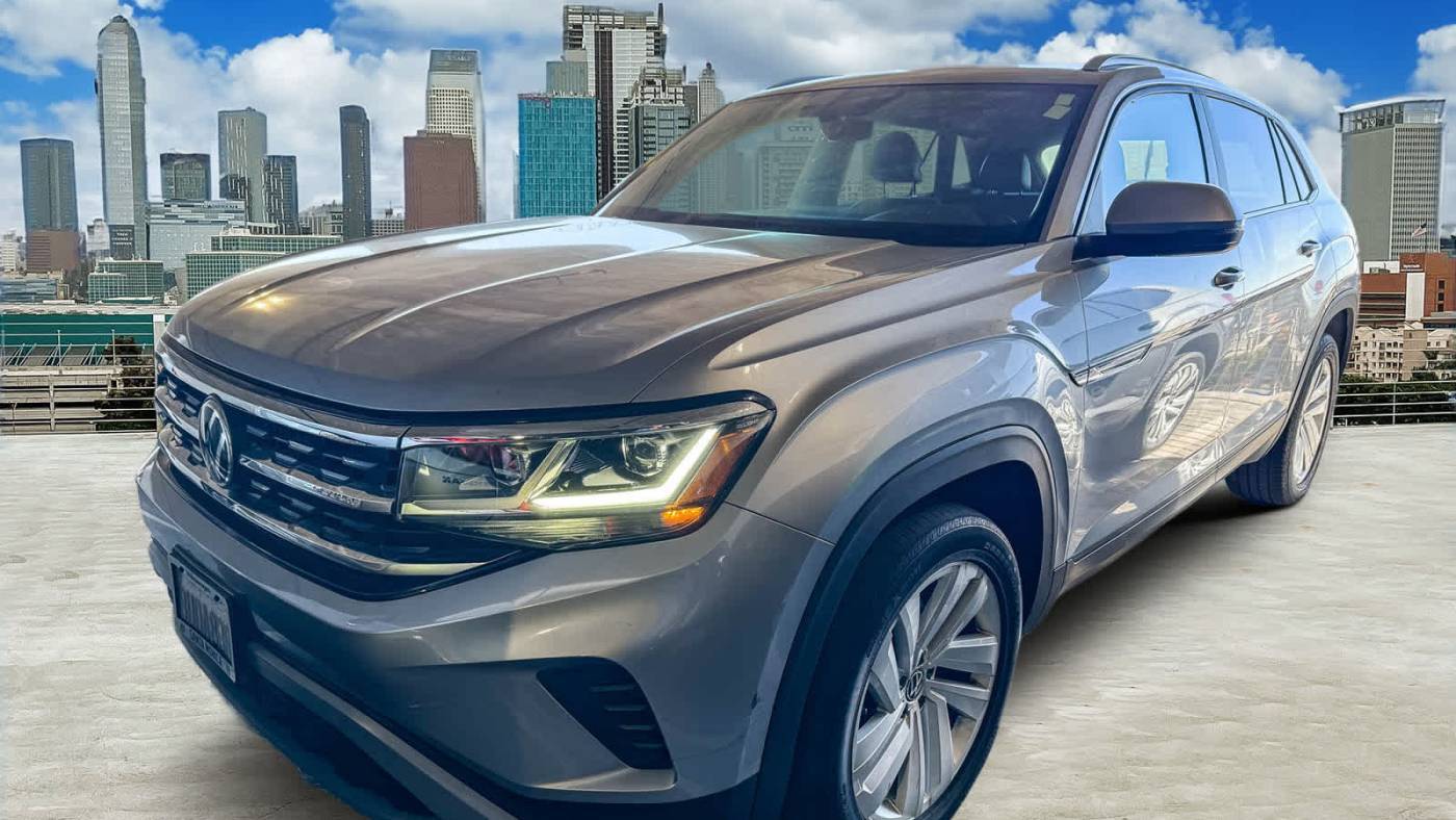 2020 Volkswagen Atlas Cross Sport SE with Technology — SUV — 46,482 mi — Los Angeles, CA