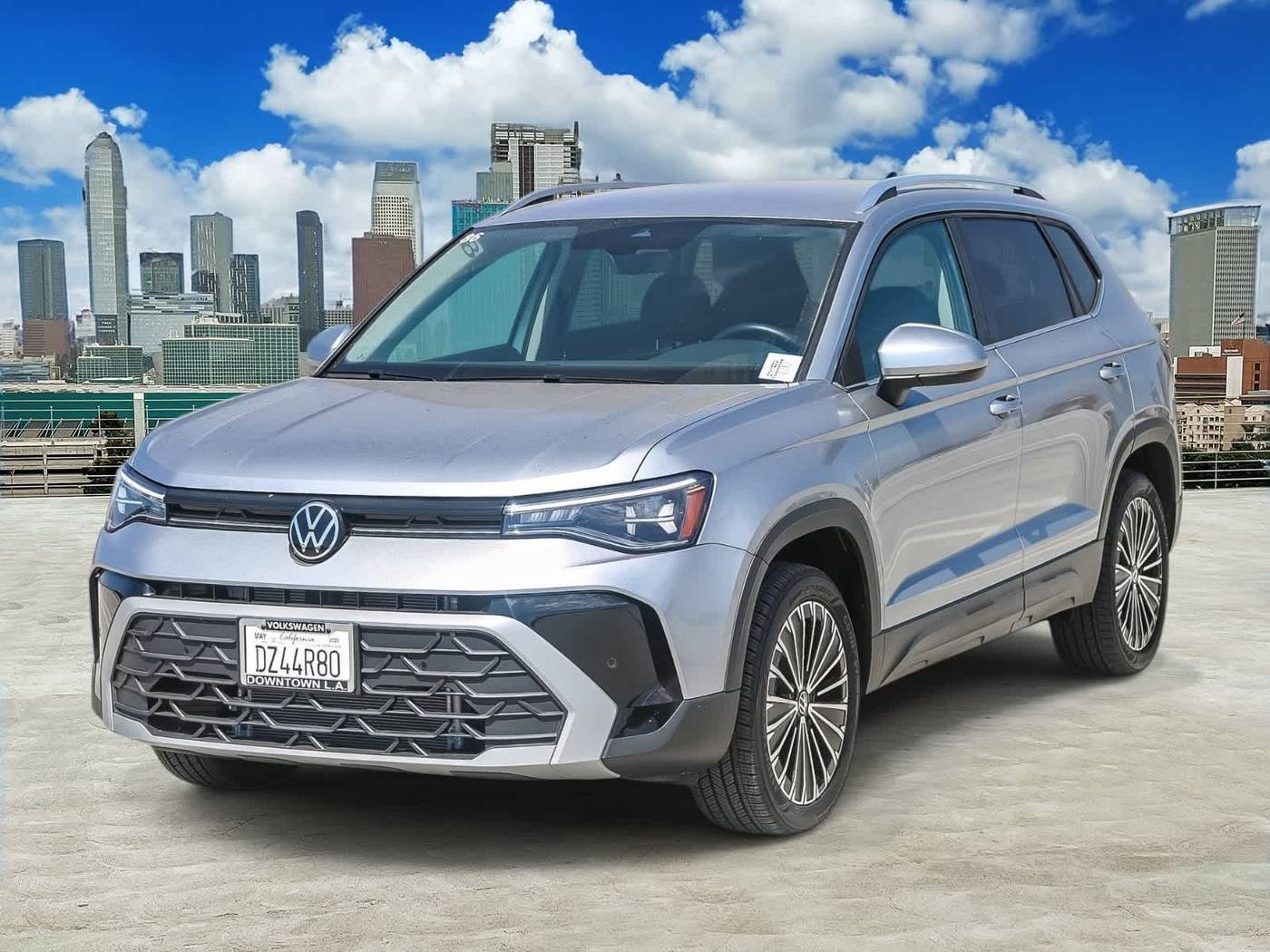 2025 Volkswagen Taos SE — SUV — 2,884 mi — Los Angeles, CA