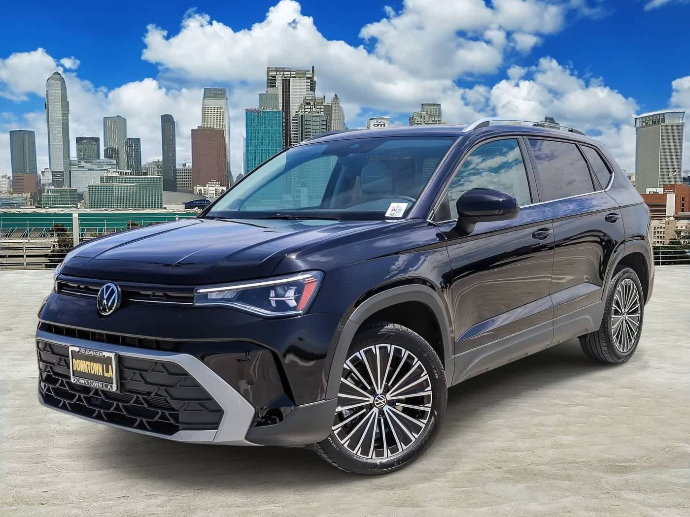 2025 Volkswagen Taos SE — SUV — 3,846 mi — Los Angeles, CA