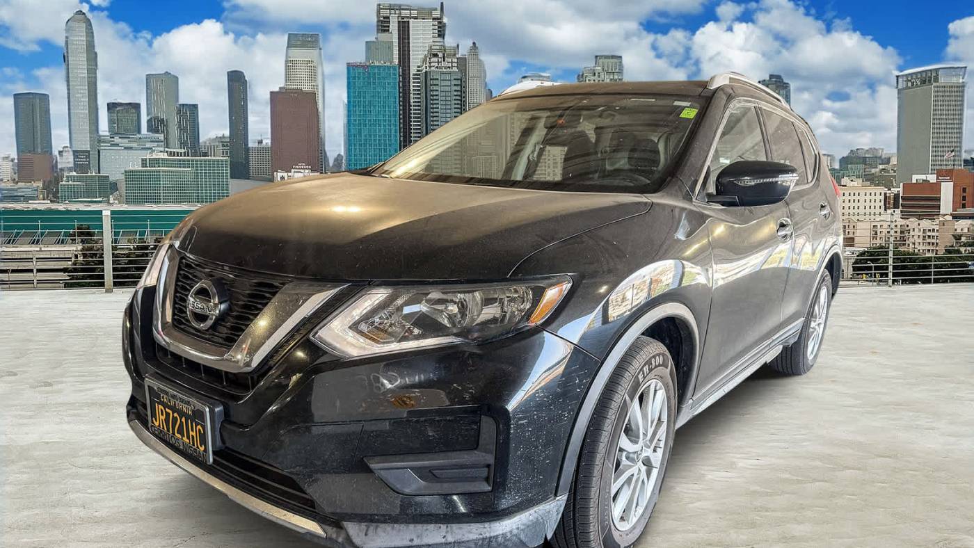 2017 Nissan Rogue SV — SUV — 104,304 mi — Los Angeles, CA