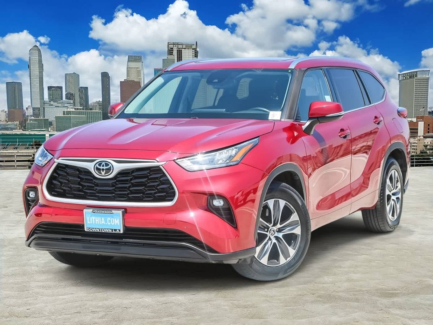 2020 Toyota Highlander XLE — SUV — 80,725 mi — Los Angeles, CA