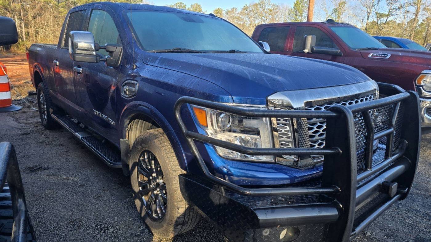 2017 Nissan Titan XD Platinum Reserve — Pickup Truck — 182,844 mi — Griffin, GA