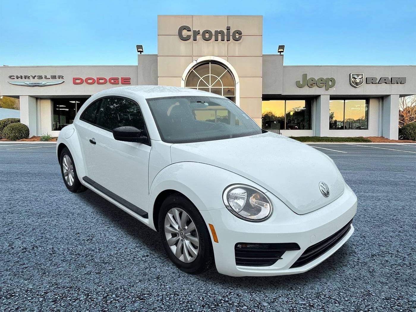 2018 Volkswagen Beetle Coast — Coupe — 81,770 mi — Griffin, GA