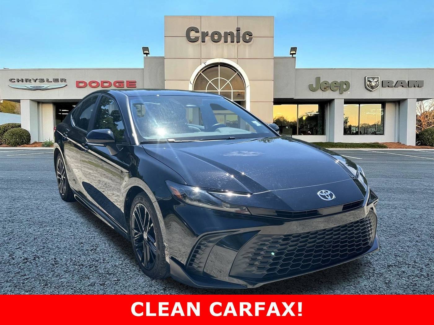 2025 Toyota Camry Hybrid SE — Sedan — 41,221 mi — Griffin, GA