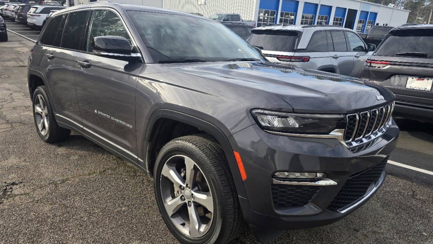 2022 Jeep Grand Cherokee Limited — SUV — 42,825 mi — Griffin, GA
